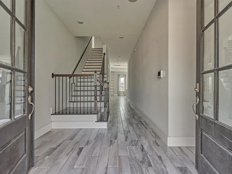 2113 Solstice Blvd — Photo 9
