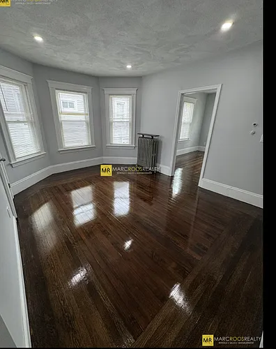 14 Hamilton Rd Photo 1