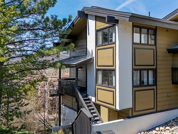 3rd image of 2541 Apres Ski Way UNIT 17