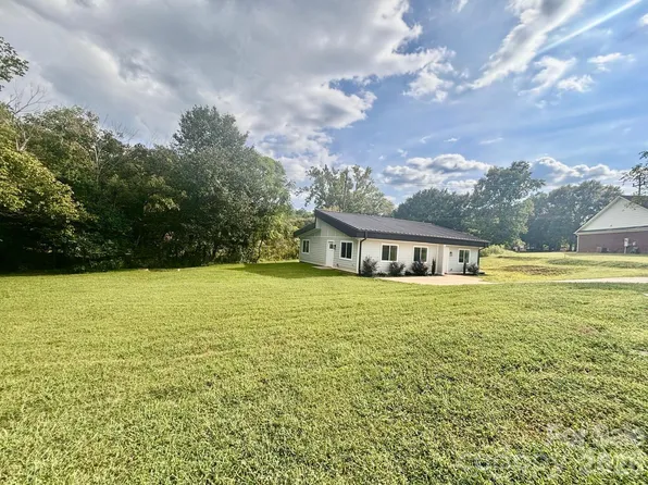 901 Linney Ln, Shelby, NC 28152