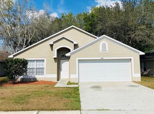 1421 Lake Shore Ranch Dr, Seffner, FL 33584