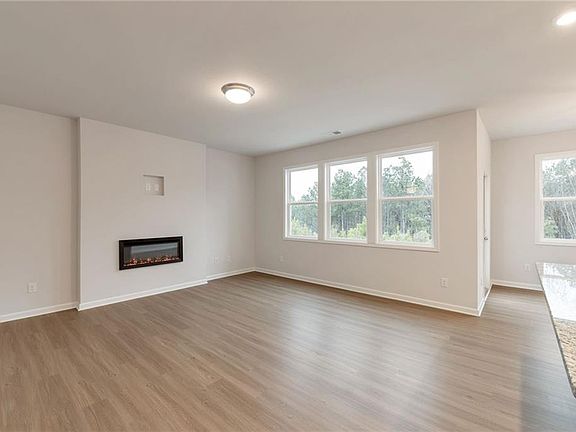 4th image of 106 Windmill Ct