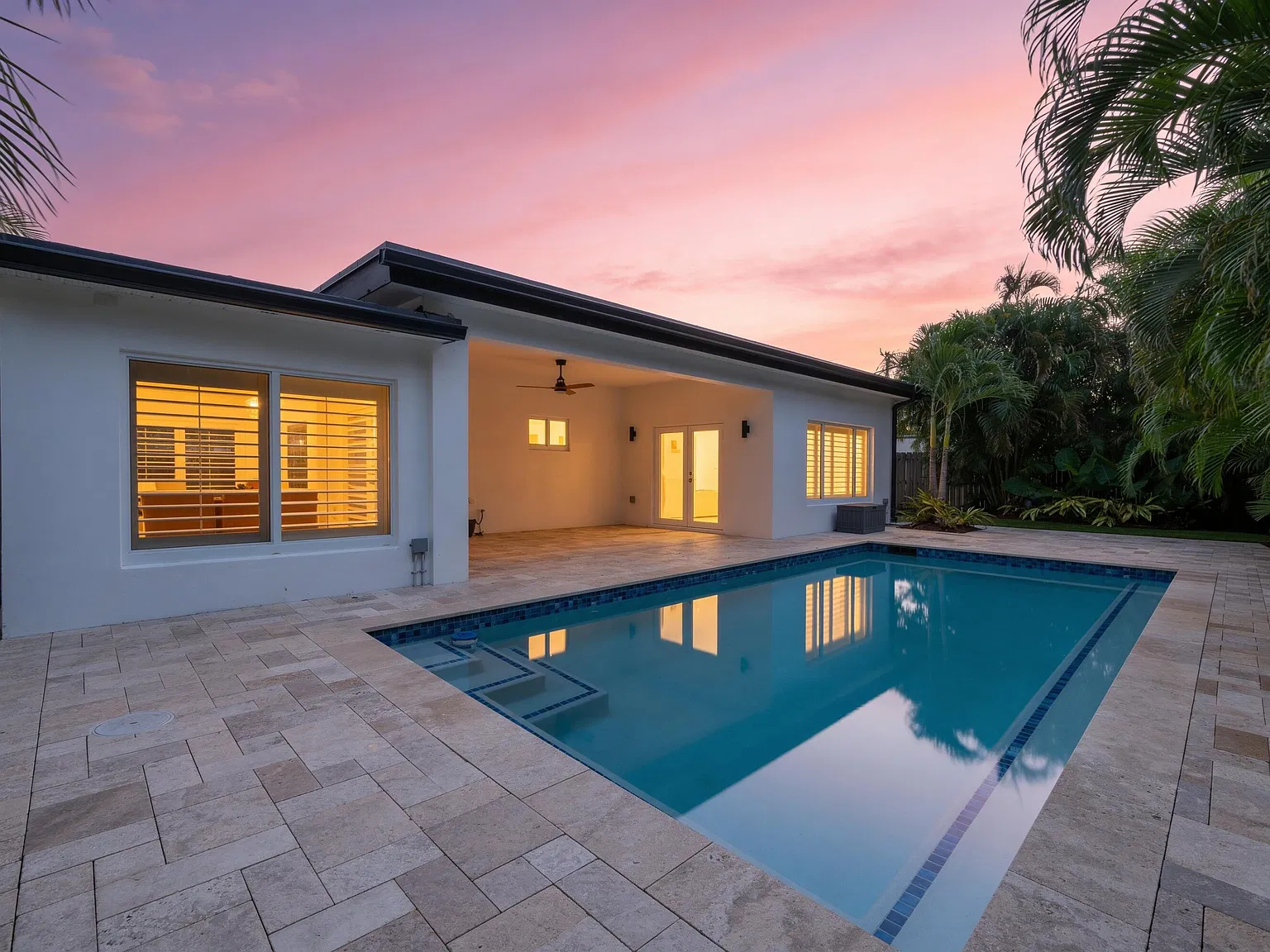 3 bed, 2.5 bath, 1800 sqft, $8,500 — Photo 4