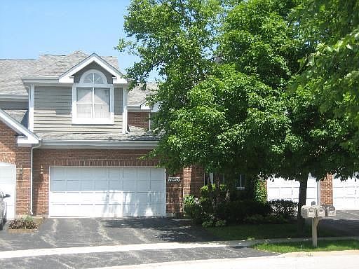 1st image of 22W500 Lakeside Dr