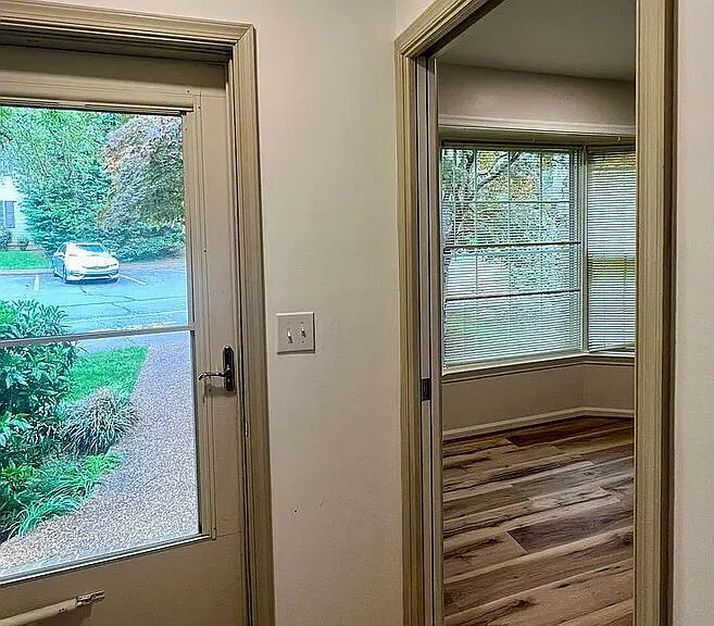 1000 Huntwood Ln — Photo 26