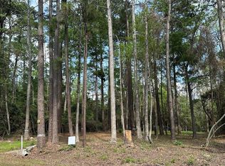 775 Huckleberry Rd, Onalaska, TX 77360