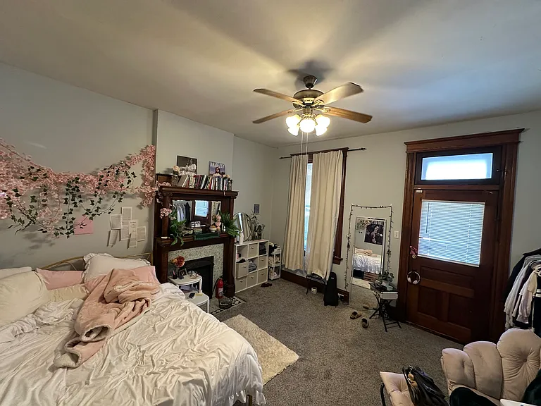 2333 Flora St — Photo 6