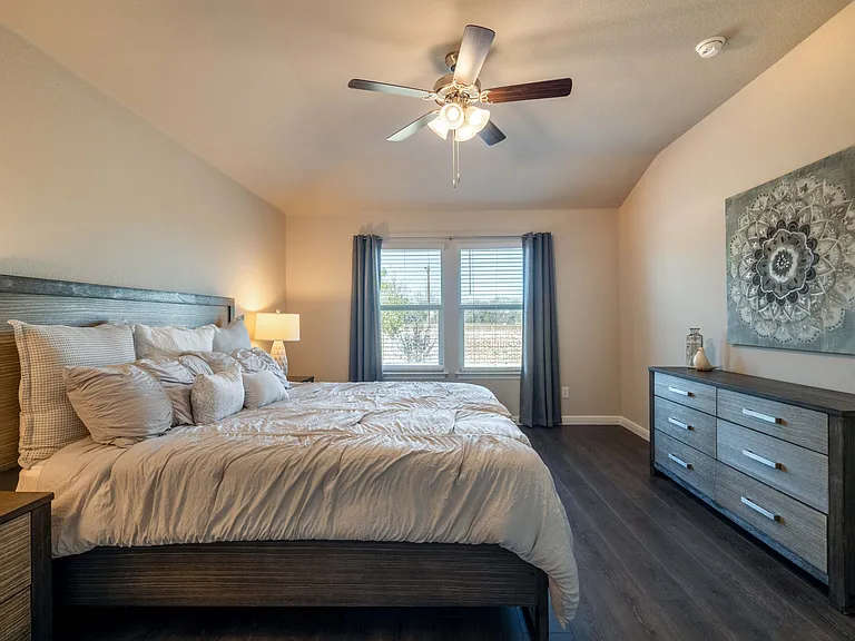 Covey Homes Azle-9