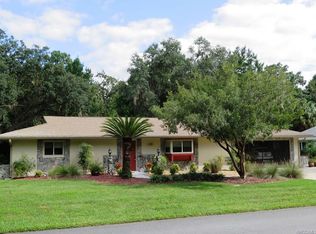 42 Douglas St, Homosassa, FL 34446