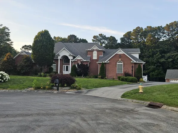 104 Williams Ct, Tullahoma, TN 37388