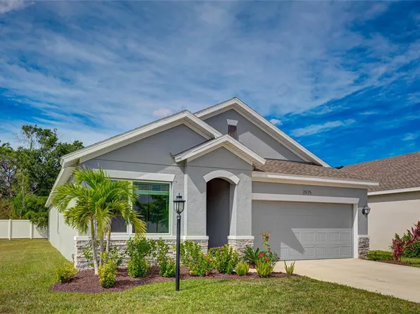 2575 Fireflag Ln, Sarasota, FL 34232