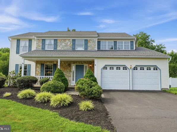 625 Teich Dr, Yardley, PA 19067