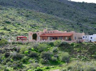 4 N Buzzard Rd, Congress, AZ 85332