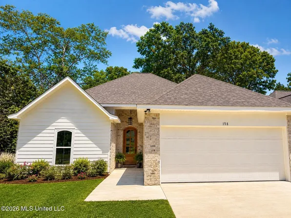 198 Lake Harbor Rd, Brandon, MS 39047