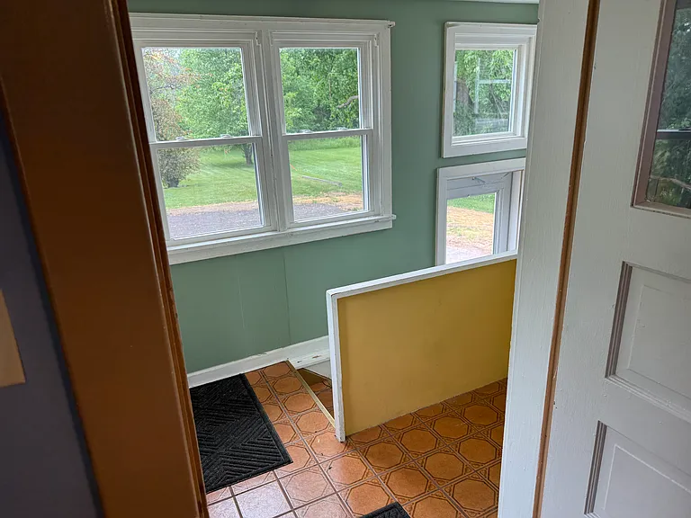 6696 Madison Rd — Photo 24