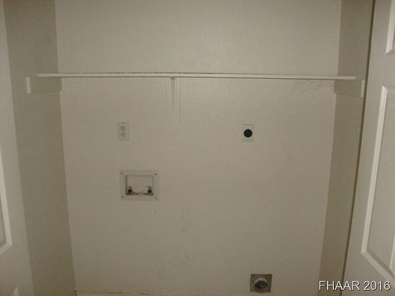 4th image of 4709 John David Dr APT A