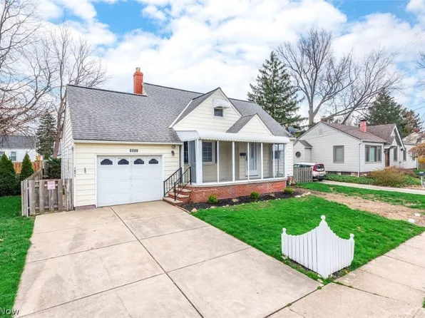 1871 Harding Dr, Wickliffe, OH 44092