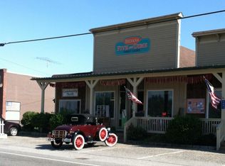 1479 Pioneer Hwy #C, Stanwood, WA 98292