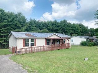 677 Gambetta Rd, Galax, VA 24333