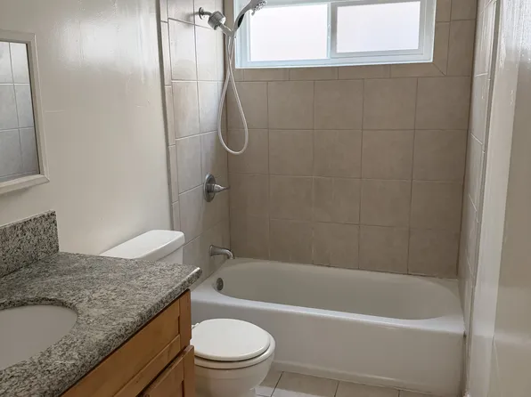 10939 Pioneer Blvd #2, Santa Fe Springs, CA 90670