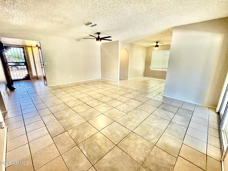 4044 W Cholla St — Photo 6