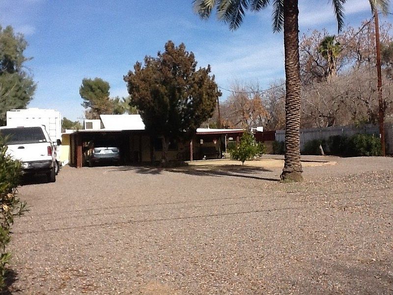 1st image of 2850 W Belmont Ave