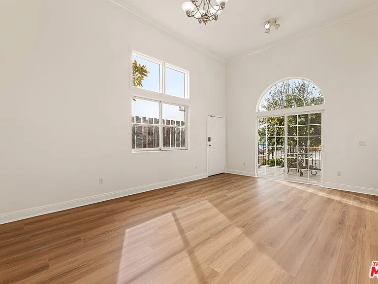 11738 Valley View Ave #1 — Photo 24