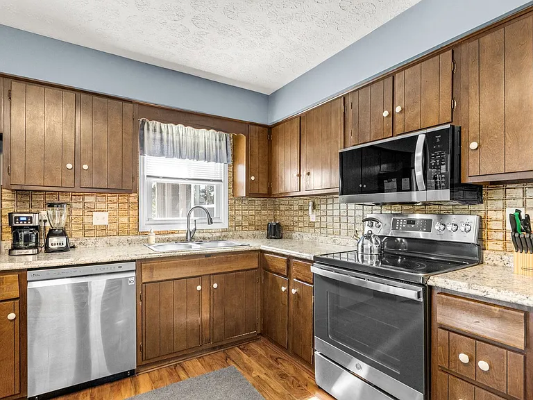 119 Misty Pine Dr — Photo 21