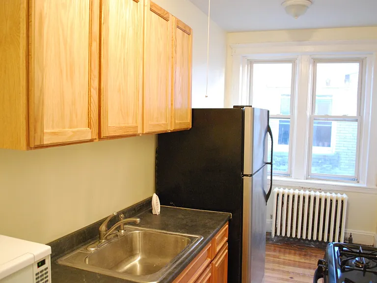 1633 Commonwealth Ave #17B — Photo 12