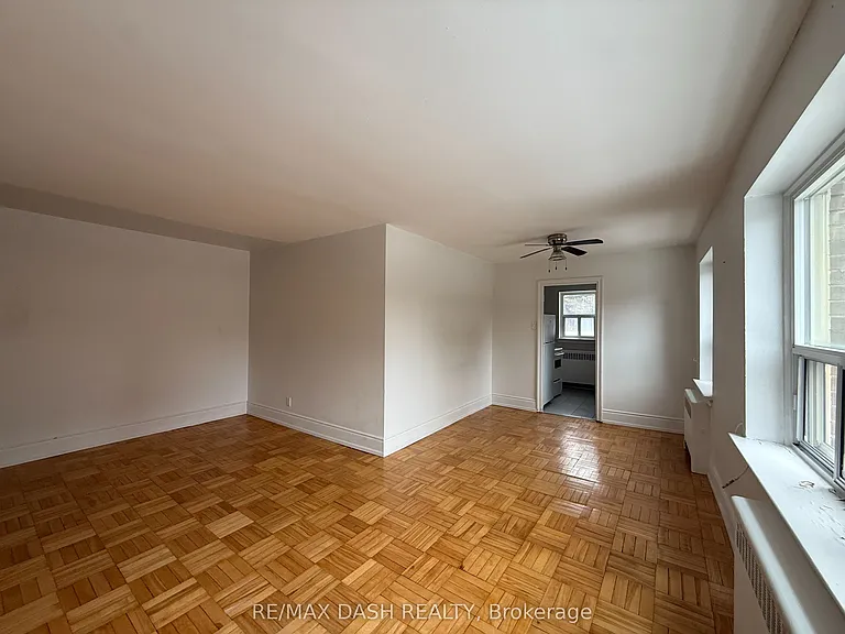 69 Old Mill Ter #1 — Photo 10