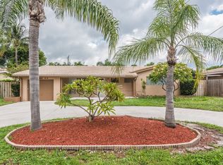 1961 Ocean Mist Dr, Pompano Beach, FL 33062