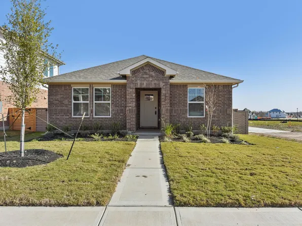 100 Maple Hedge Rd, Hutto, TX 78634