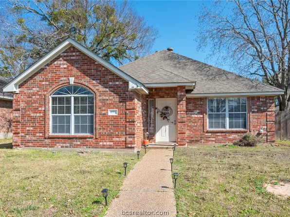 2311 Carnation Ct, College Station, TX 77840