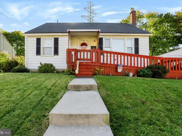 77 Runyon Rd, Hummelstown, PA 17036