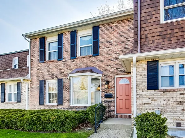 2572 Bristol Ter, Saint Joseph, MI 49085