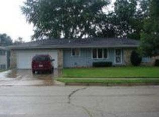 3739 Inwood Ave, Dubuque, IA 52001