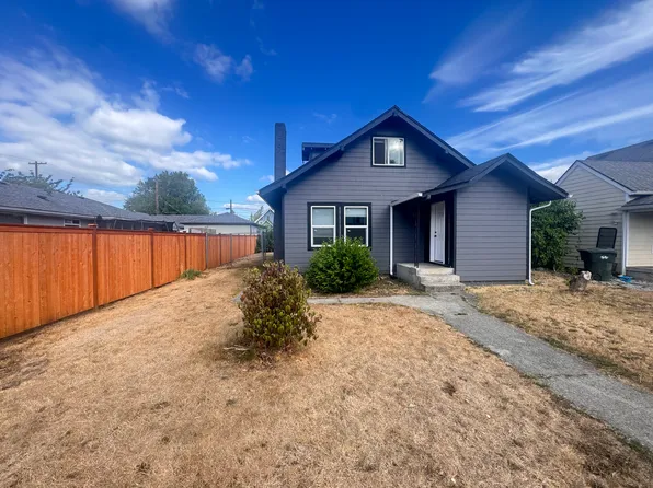824 G St, Centralia, WA 98531
