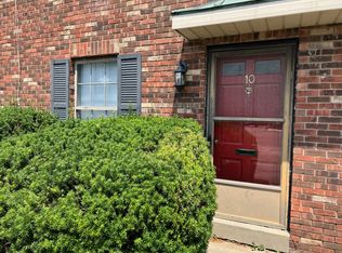 2011 Alta Ave APT 10, Louisville, KY 40205