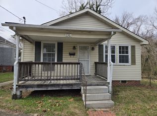 736 Harding St, Petersburg, VA 23803