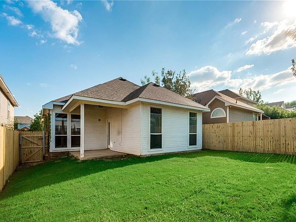 3rd image of 4929 Lodgepole Ln