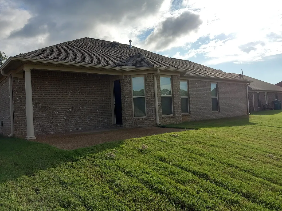Building Photo - 88 Little Brook Ln