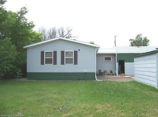 349 Manning Ave, Manning, ND 58642