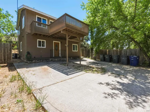 29909 Oak Dr, Campo, CA 91906