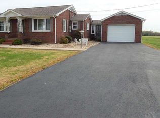 1605 Sid Darnall Rd, Benton, KY 42025