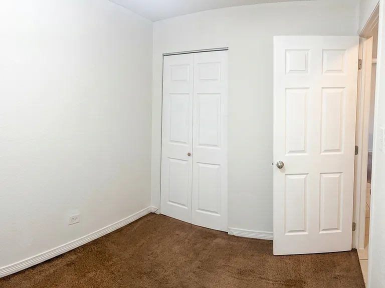 707 W 96th Ave #8 — Photo 8
