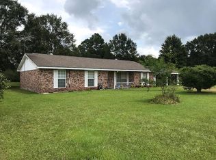 29 Hartman Rd, Carriere, MS 39426