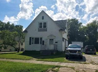 332 N French St, Sullivan, IN 47882