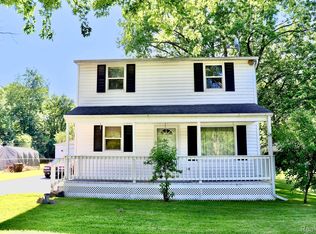 5075 N Linden Rd, Flint, MI 48504