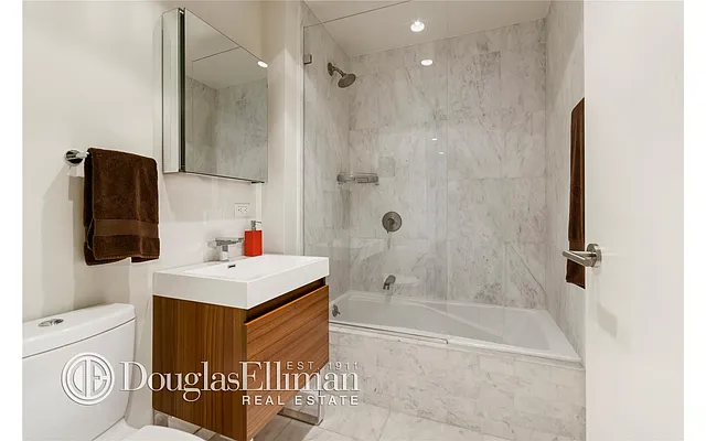 Sold by Douglas Elliman | media 15