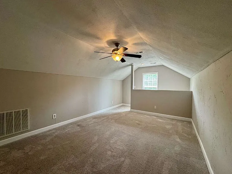 230 Hunters Creek Dr — Photo 22
